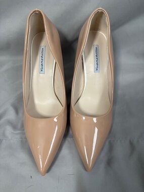 Yuanzhilin Tan Heels